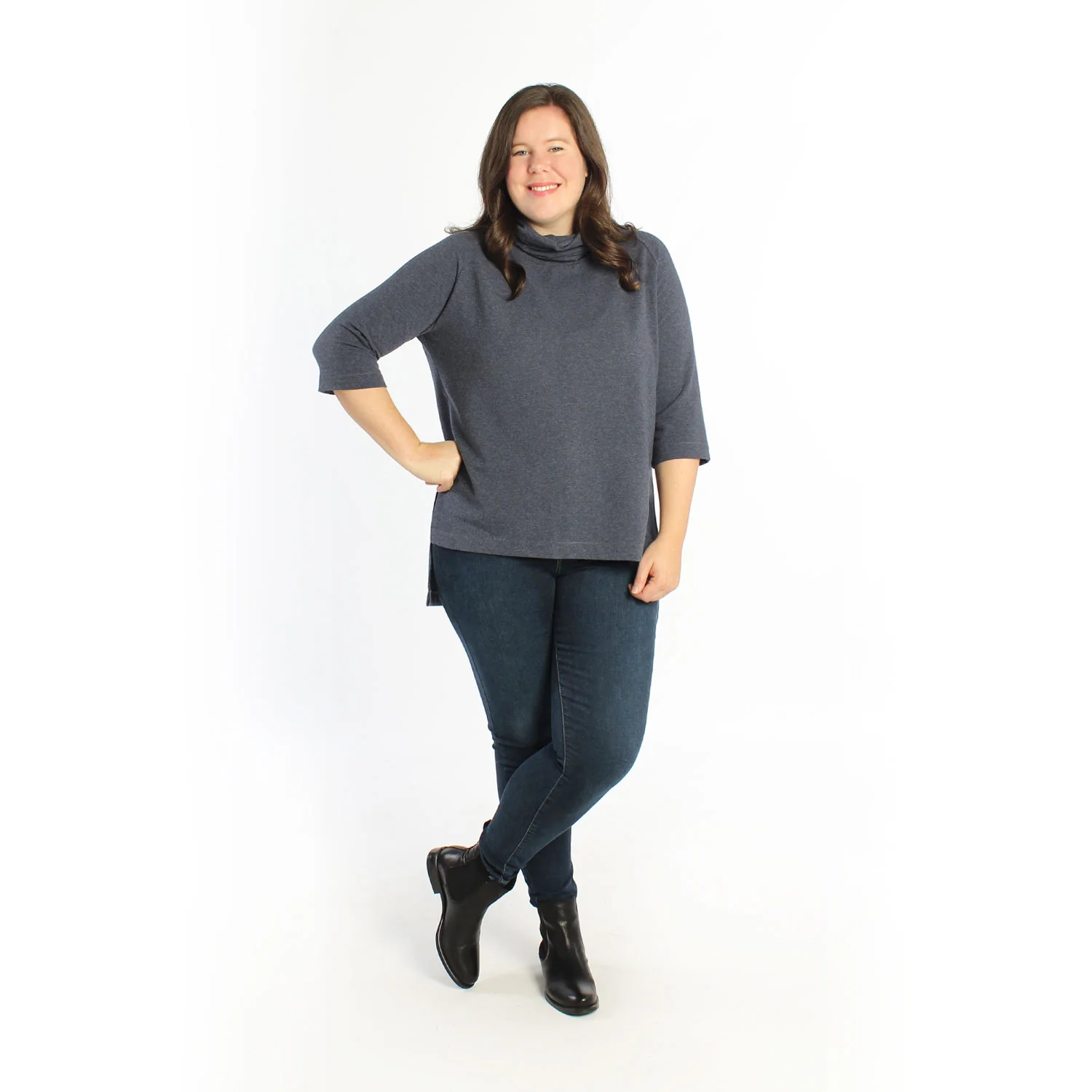 Elliot Sweater and Tee - Image 6