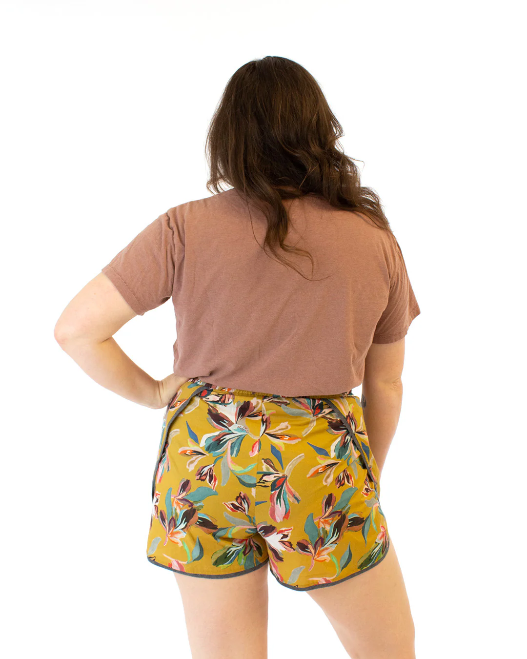 June Shorts and Pants - Image 19